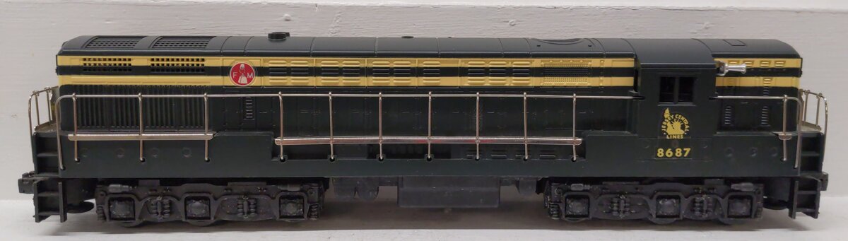 Lionel 6-8687 O Gauge Jersey Central FM Trainmaster Diesel Locomotive #8687 EX/Box