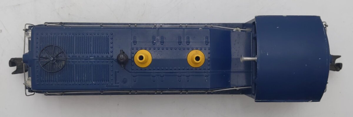 Lionel 624 Vintage O Chesapeake & Ohio NW-2 Powered Diesel Locomotive VG