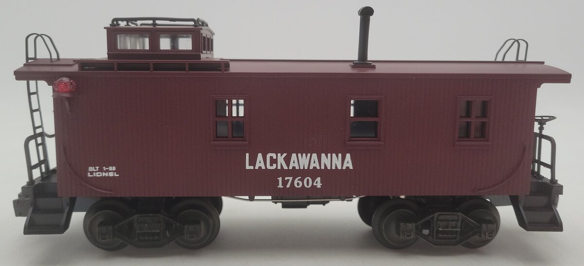 Lionel 6-17604 O Gauge Delaware, Lackawanna & Western Standard Caboose EX/Box