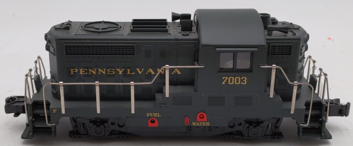 RMT 4151 O Gauge Pennsylvania GP Diesel Locomotive #7003 LN/Box