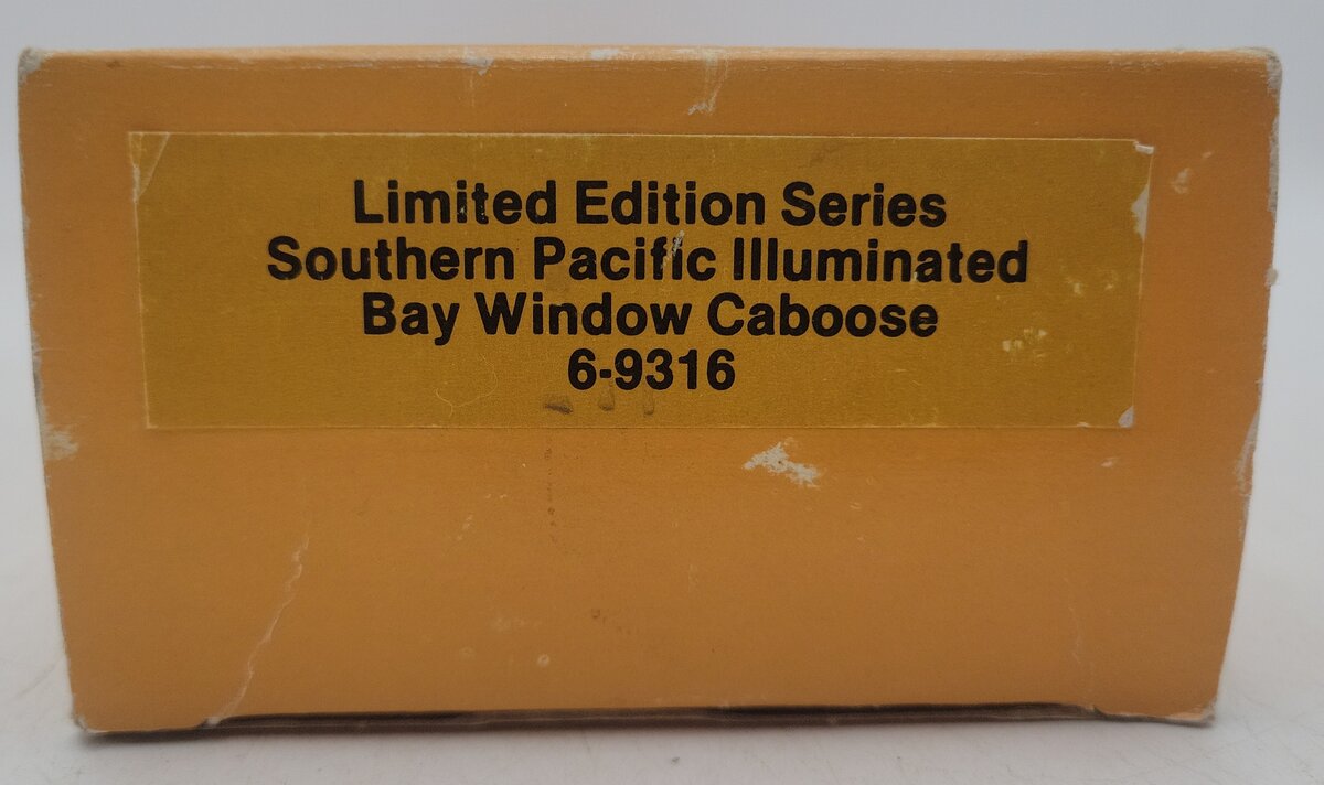 Lionel 6-9316 O Gauge Southern Pacific Bay Window Caboose EX/Box