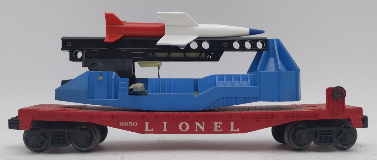 Lionel 6650 Vintage O IRBM Rocket Launcher EX