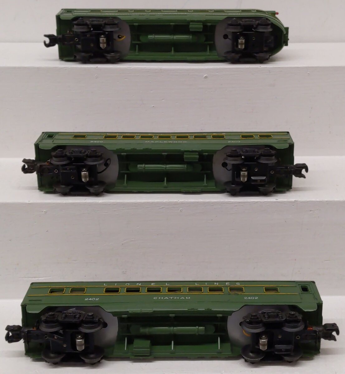 Lionel 2400 O Vintage Lionel Lines Passenger Cars 2400, 2401, & 2402 [3] VG
