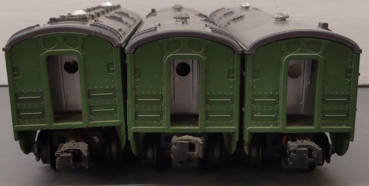 Lionel 2400 O Vintage Lionel Lines Passenger Cars 2400, 2401, & 2402 [3] VG