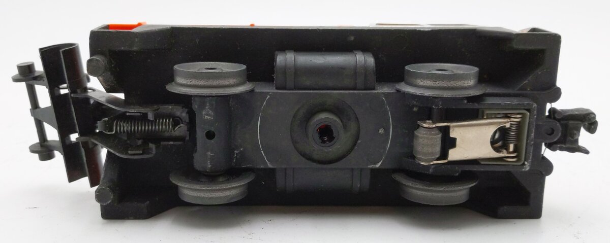 Lionel 3927 O Gauge Vintage Postwar Motorized Track Cleaner Car #3927 VG
