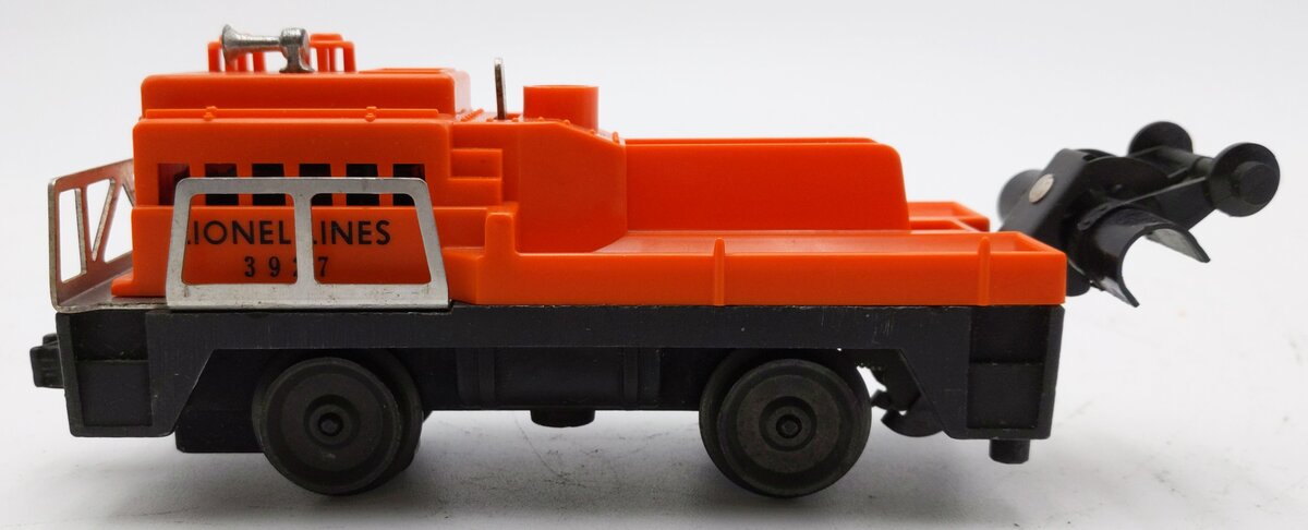 Lionel 3927 O Gauge Vintage Postwar Motorized Track Cleaner Car #3927 VG