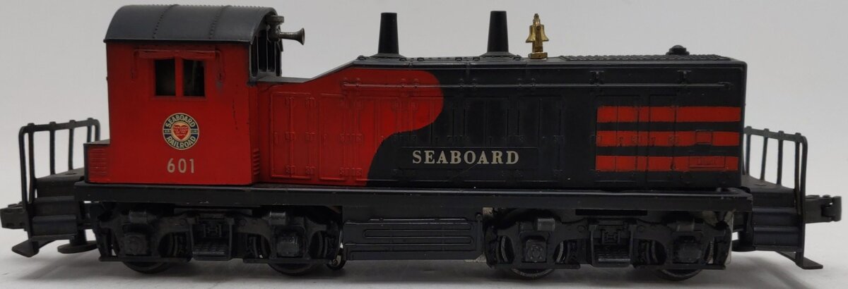 Lionel 601 Vintage O Seaboard NW-2 Powered Diesel Locomotive w/Horn VG