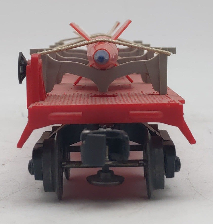 Lionel 6823 Vintage O Flatcar with IRBM Missiles EX/Box