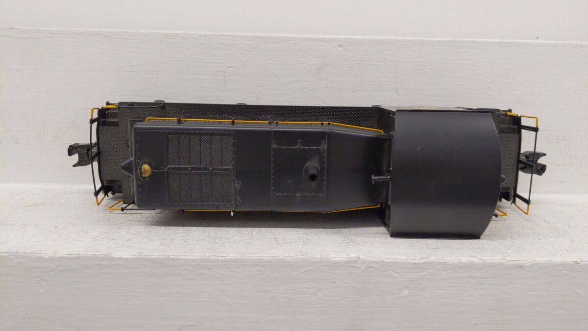 MTH 30-2901-1 Norfolk & Western SW-1 Switcher Diesel Engine w/PS2 #2106 EX/Box