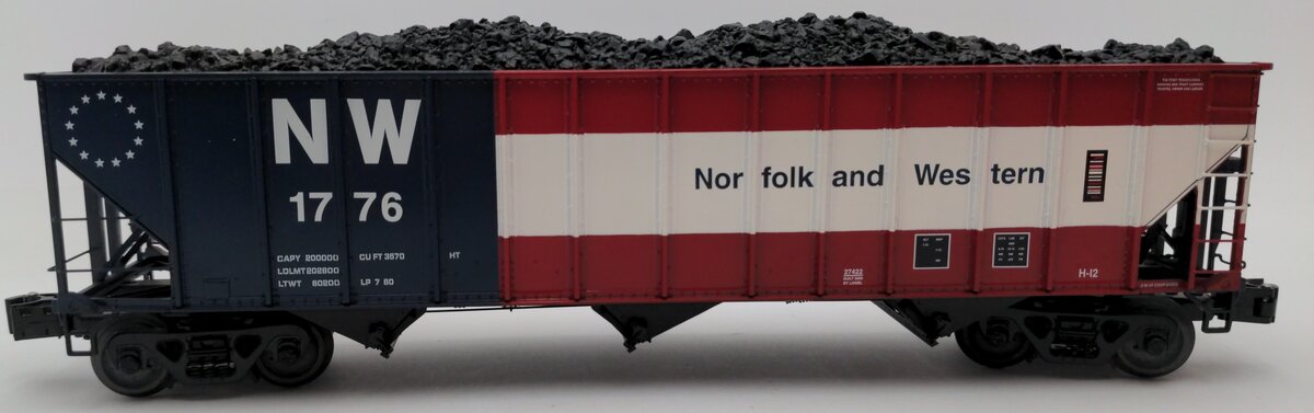 Lionel 6-27422 Norfolk & Western 3-Bay Open Hopper EX/Box