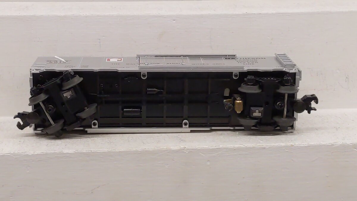 MTH 20-94021 O Mathieson Operating Reefer Car w/Unloading Ramp #5015 EX/Box