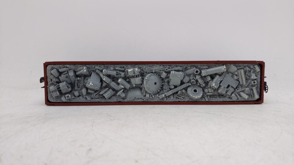 MTH 30-72028 O Southern Gondola Car w Junk Load EX/Box