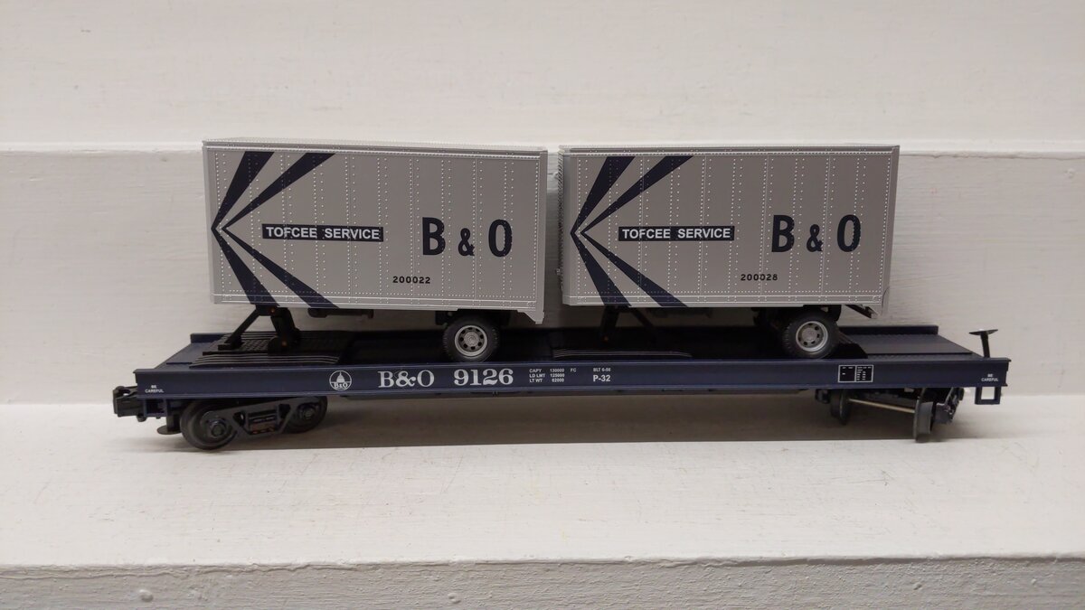 MTH 20-98110 O Gauge Baltimore & Ohio Flatcar w/ TOFCEE Trailers #9126 EX/Box