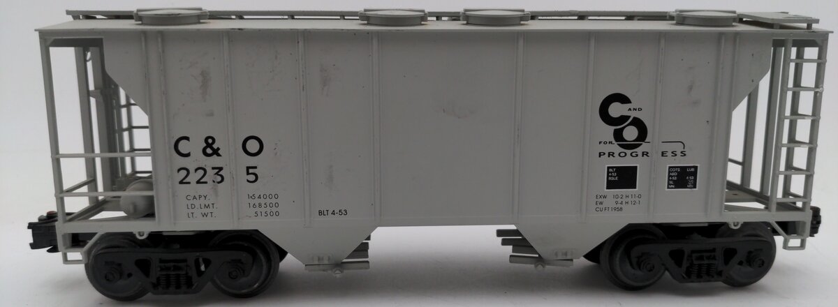O Gauge Chesapeake & Ohio Hopper Car #2235 VG