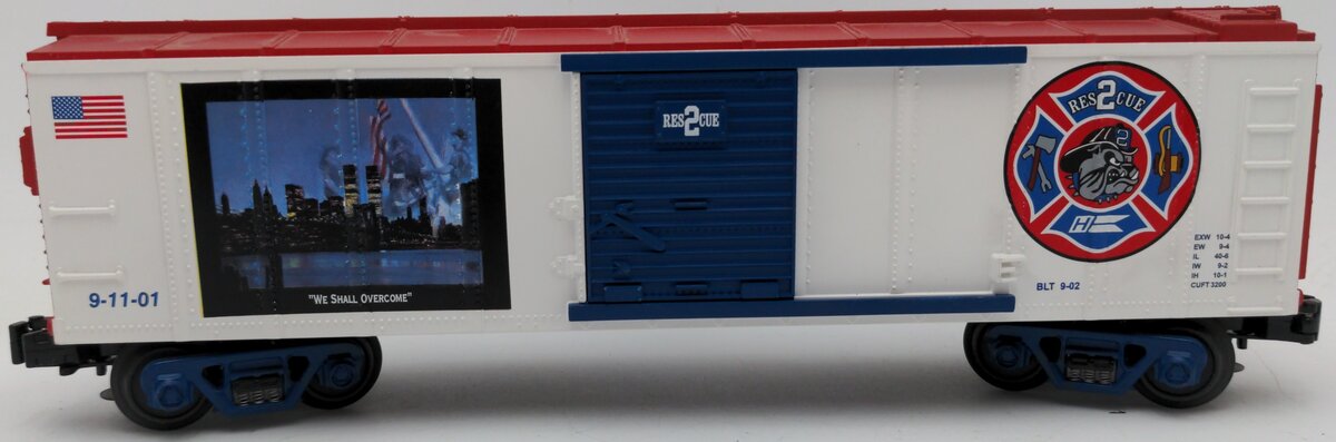 MTH 30-74087 O Gauge Rescue 2 - NY Skyline Boxcar EX