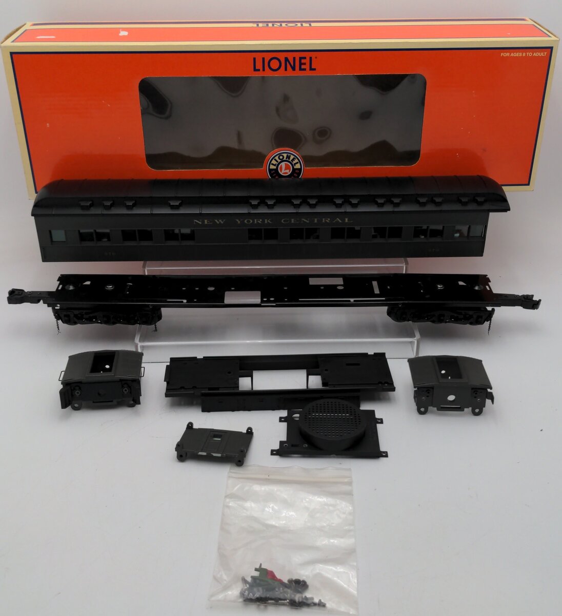 Lionel 6-15541 O Gauge New York Central Station Sounds Diner Car #370 EX/Box