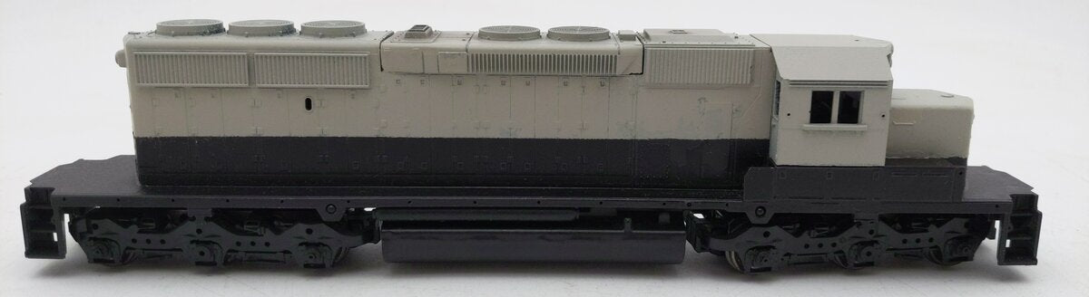 Generic HO Scale Diesel Locomotive EX