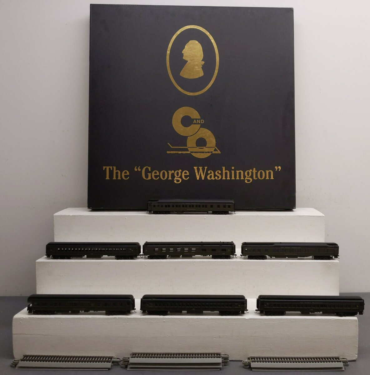 Bachmann Spectrum 01220 HO Scale C&O George Washington Steam Passenger Train Set EX/Box