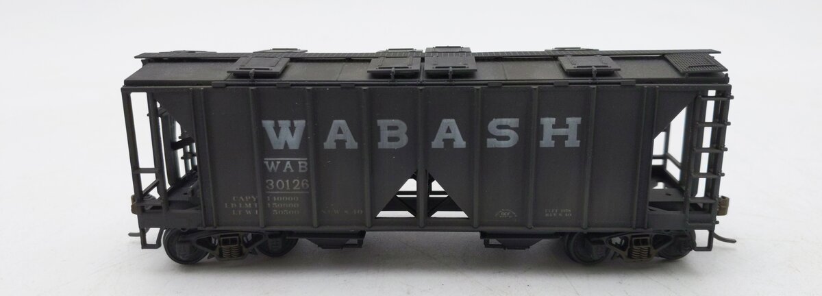 Bowser 55629 HO Scale 70T Wabash  2BY Hopper Weathered/Box