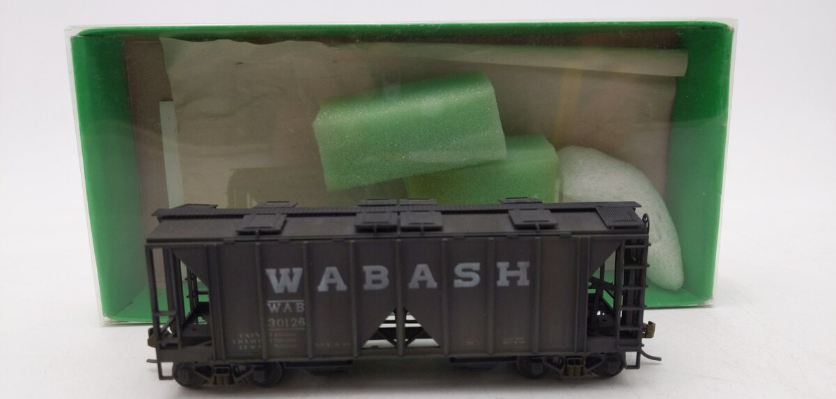 Bowser 55629 HO Scale 70T Wabash  2BY Hopper Weathered/Box