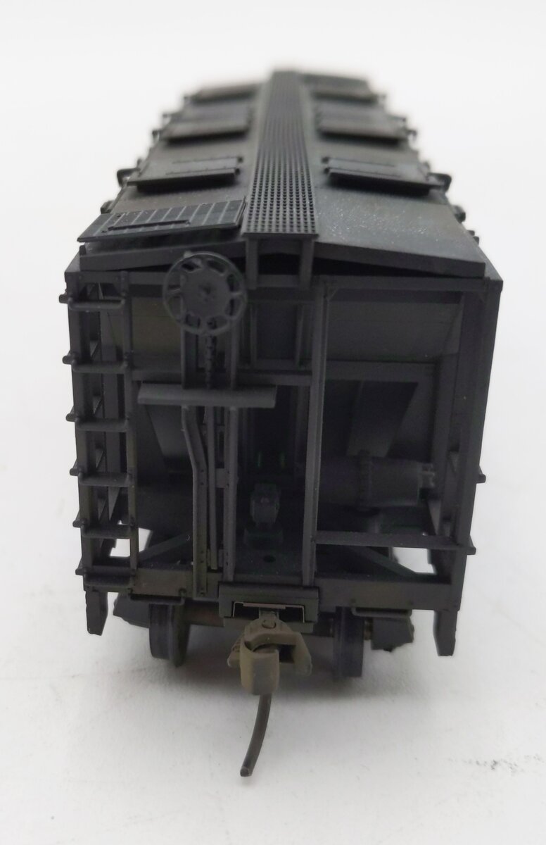 Bowser 55629 HO Scale 70T Wabash  2BY Hopper Weathered/Box