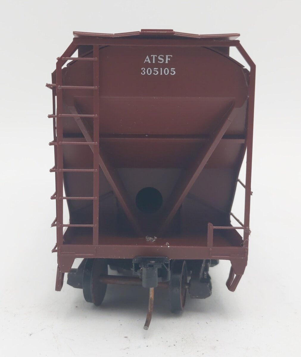 Pacific Rail 4650 S Scale A.T. Santa Fe Center Flow Covered Hopper Kit #305105 VG/Box