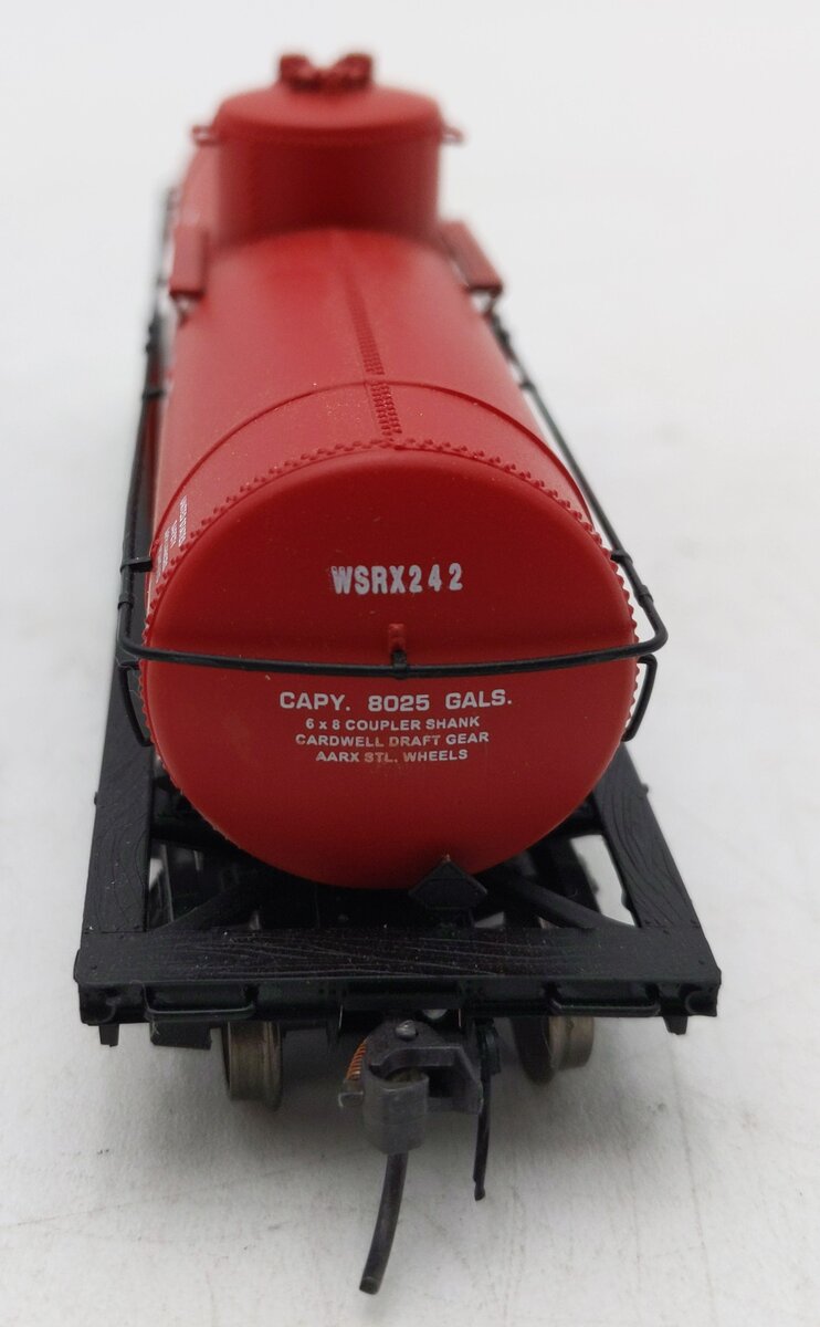 InterMountain 46216-04 HO Mobilgas 10K Tank Car #242 LN/Box