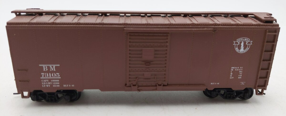 Branchline Trains 10159 HO B&M Central 50' Single Door Boxcar 73105 LN/Box