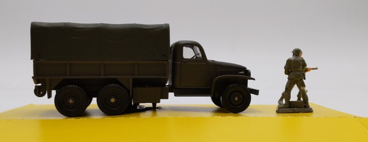 Solido 6036 Collection Militaire I 1:43 Scale GMC Tolee NIB