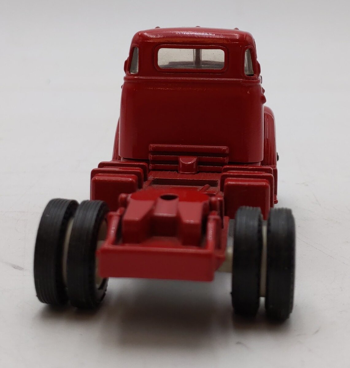 Ertl 2625 1:43 Red 1950 Chevy Semi-Cab Vintage Vehicles LN/Box