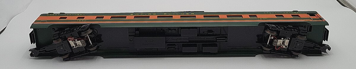 K-Line K4633-41330 O Great Northern 21" Vista Dome Passenger Car #1330 EX
