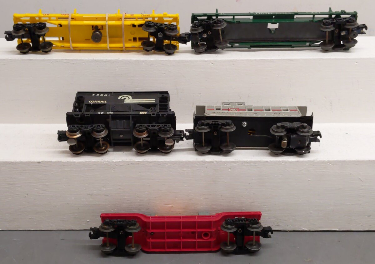 Lionel & K-Line O Gauge Assorted Freight Cars [5] VG