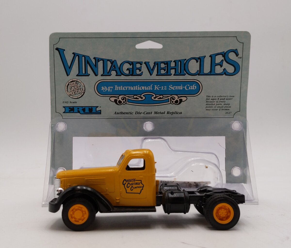 Ertl 2627 1:43 Yellow 1947 International K-12 Semi-Cab Vinatge Vehicles LN/Box