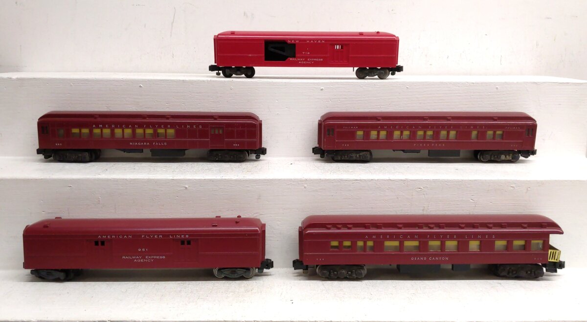 American Flyer K5345W Vintage S Trail Blazer Passenger Set VG/Box