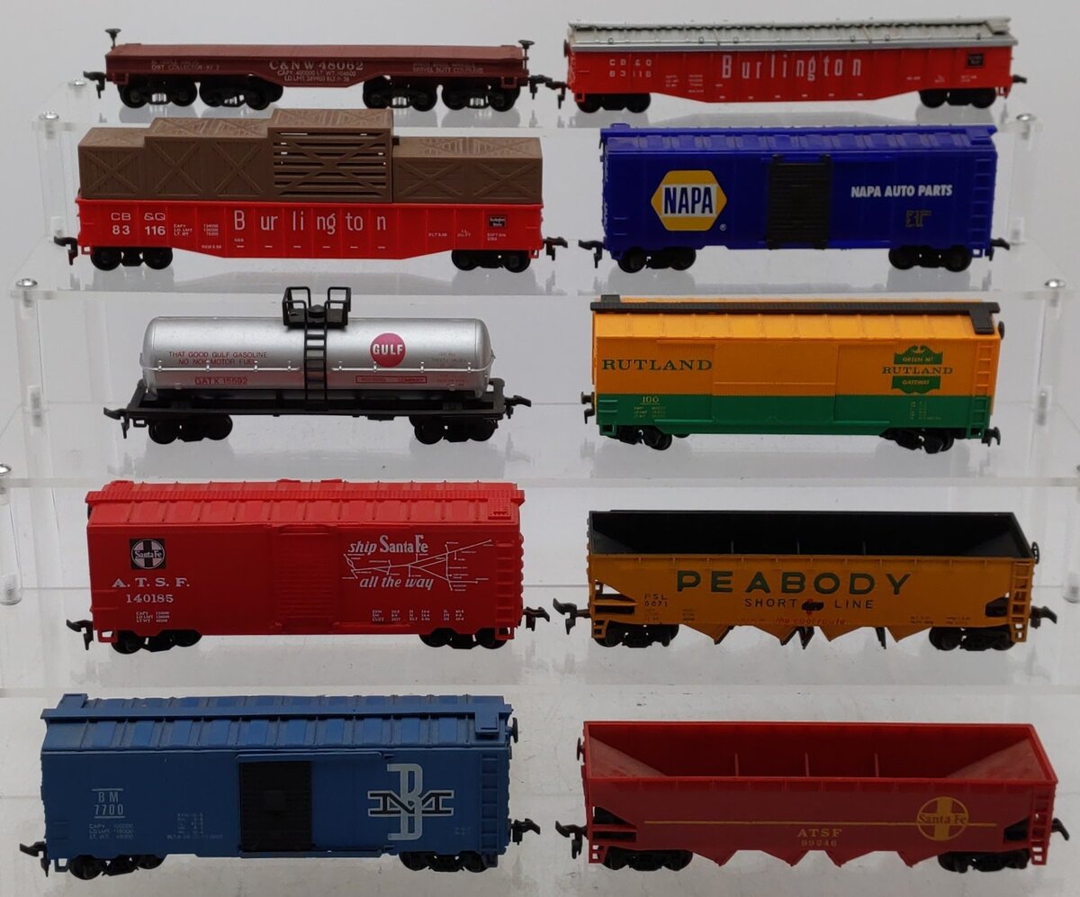 HO Scale Assorted Freight Cars [10] VG