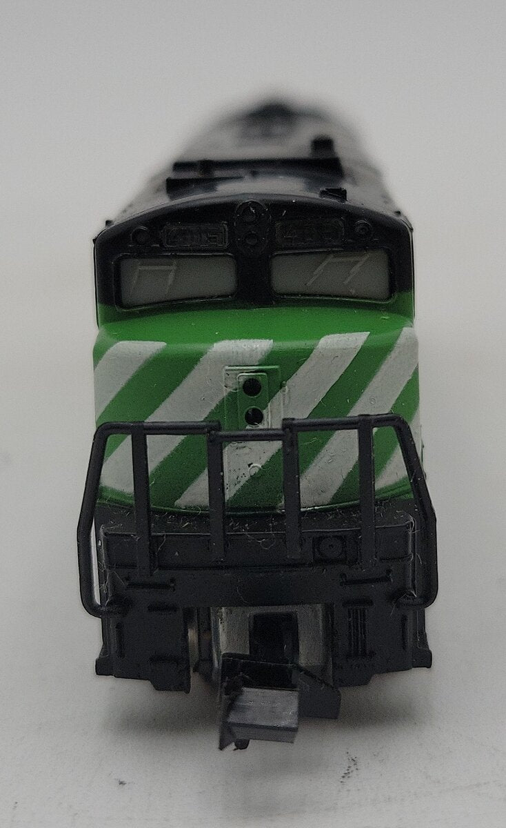 Minitrix 2049 N Scale Burlington Northern GE U30CG Diesel Locomotive EX/Box