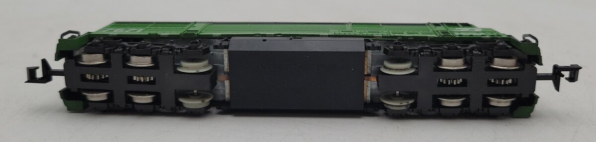 Minitrix 2049 N Scale Burlington Northern GE U30CG Diesel Locomotive EX/Box