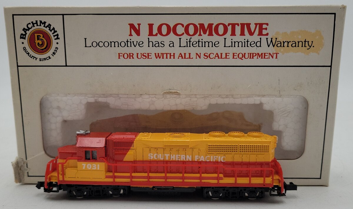 Bachmann N Scale Southern Pacific 51-635-07 EMD GP40 Diesel #7031 EX/Box