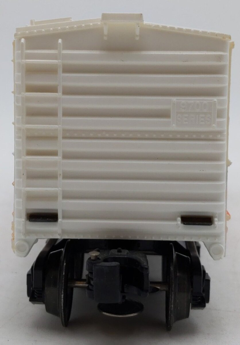 Lionel 6-9733 O Gauge Airco LCCA Boxcar with Tank EX