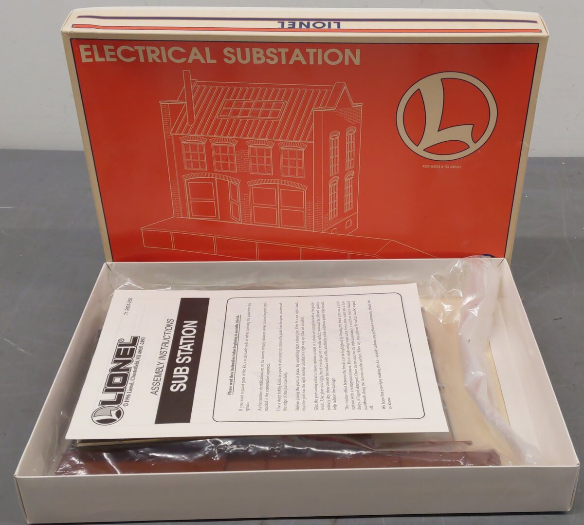 Lionel 6-12931 O Scale Electrical Substation Building Kit EX/Box