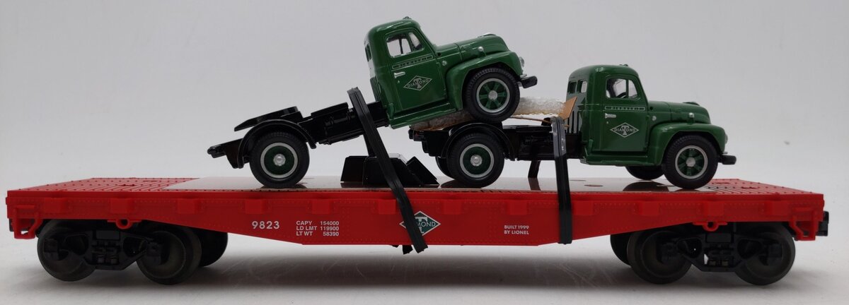 Lionel 6-17534 O Gauge Diamond T Flat Car w/Mack Trucks #9823 LN/Box
