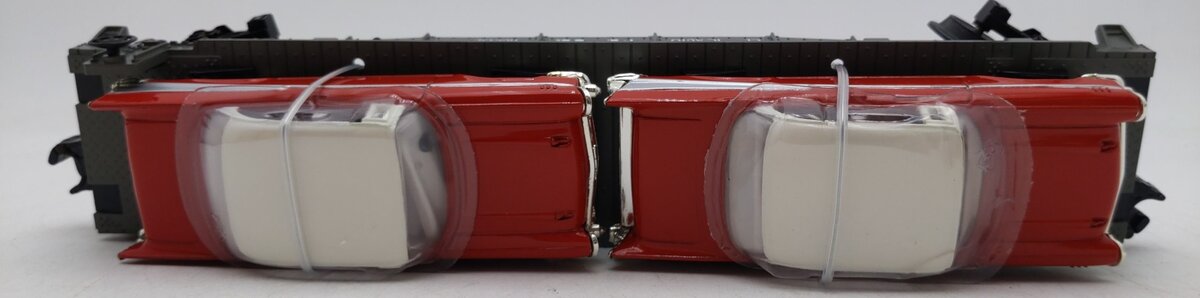 MTH 30-7610 O Gauge MTH Lines Flat Car with 2 Red Ertl '57 Chevys LN/Box