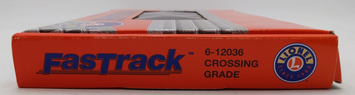 Lionel 6-12036 O Gauge FasTrack Grade Crossing (Pack of 2) EX/Box