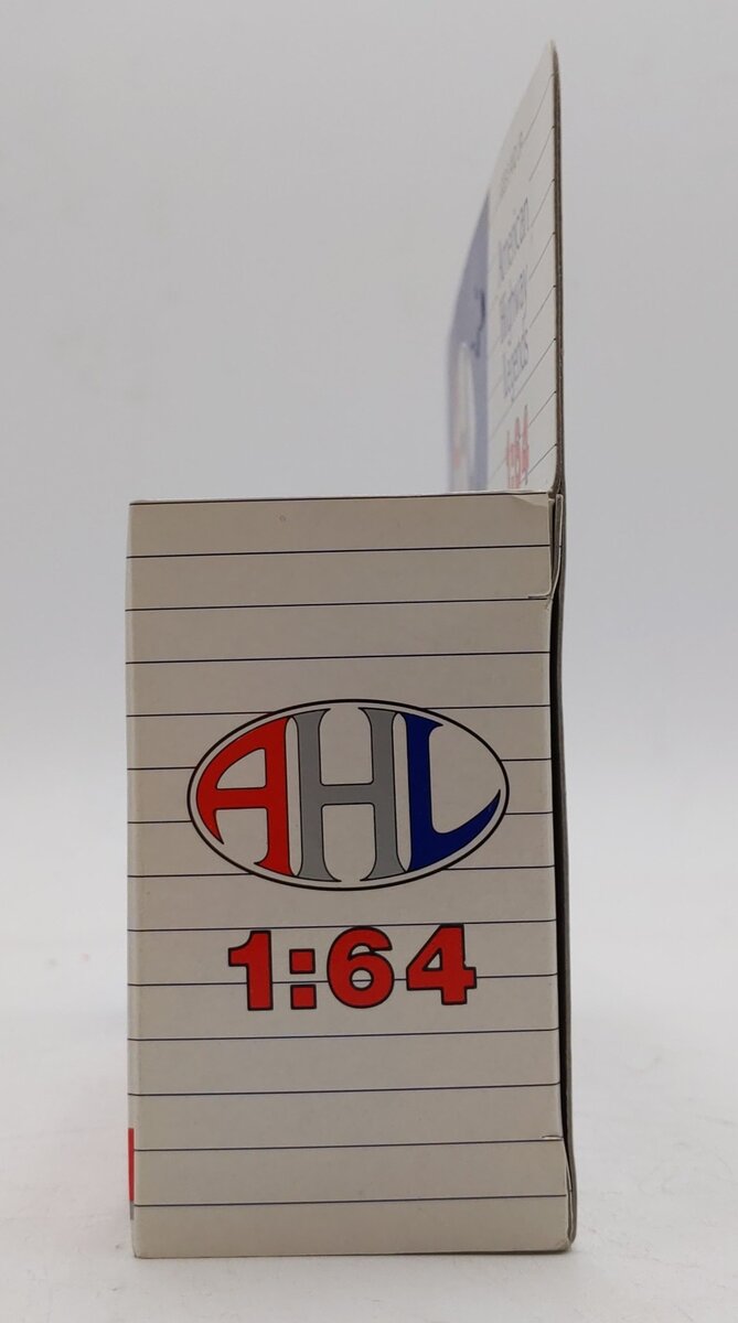 AHL 155104 1:64 Scale F-7 Pennsylvania Railroad Door to Door Service NIB