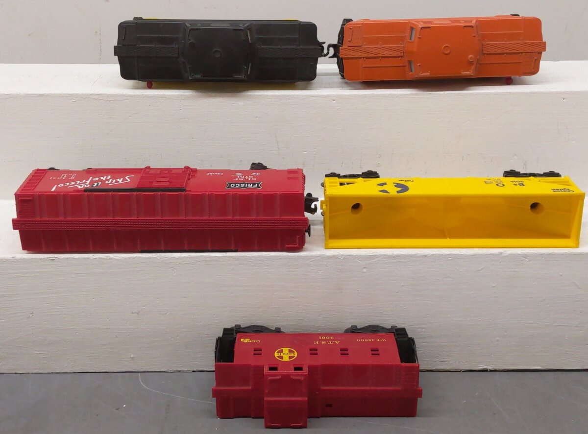 Lionel O Assorted Freight Cars 6-9751, 6-9016, 6-9168, 6-9061, 6-9150 [5] VG