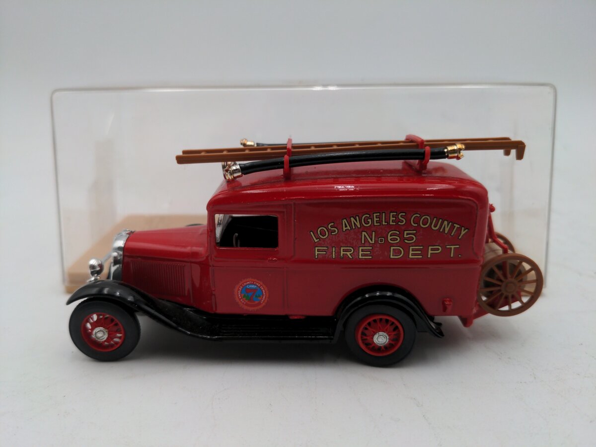 Eligor 1/43 Los Angeles County No. 65 Fire Dept. EX/Box