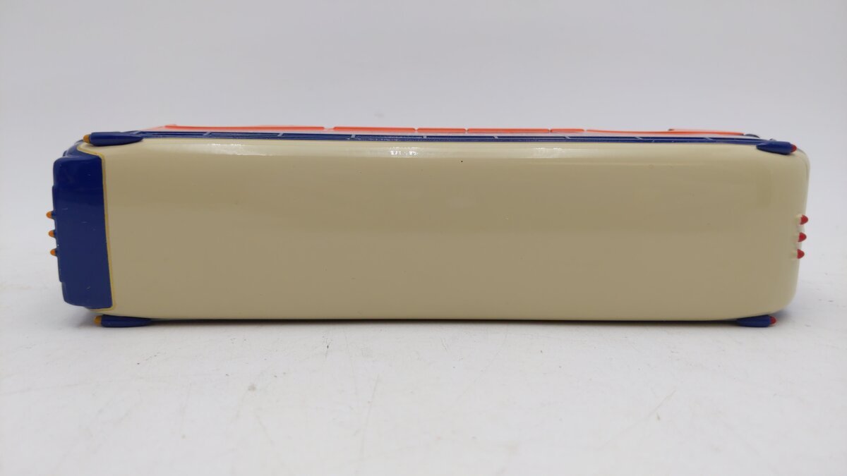 Corgi 53902 1:50 Scale Lionel Bus Lines Coach #148 EX/Box