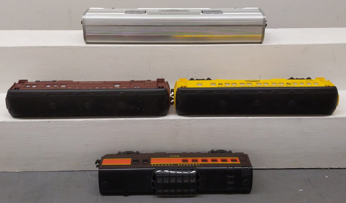 Lionel & Weaver O Assorted Passenger Cars [4] VG