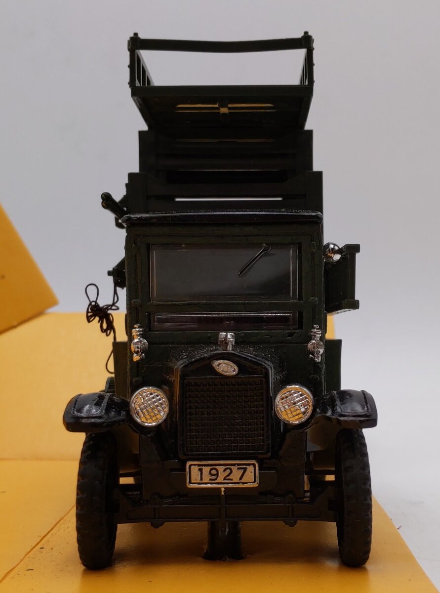 Yorkshire Co. 1:25 Scale Original 1927 Ford Cherry Picker-Construction Truck NIB