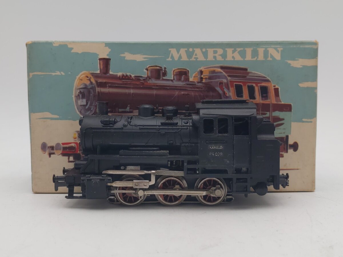 Marklin 3000 HO DB Tender Locomotive Br 89 version 2 EX/Box